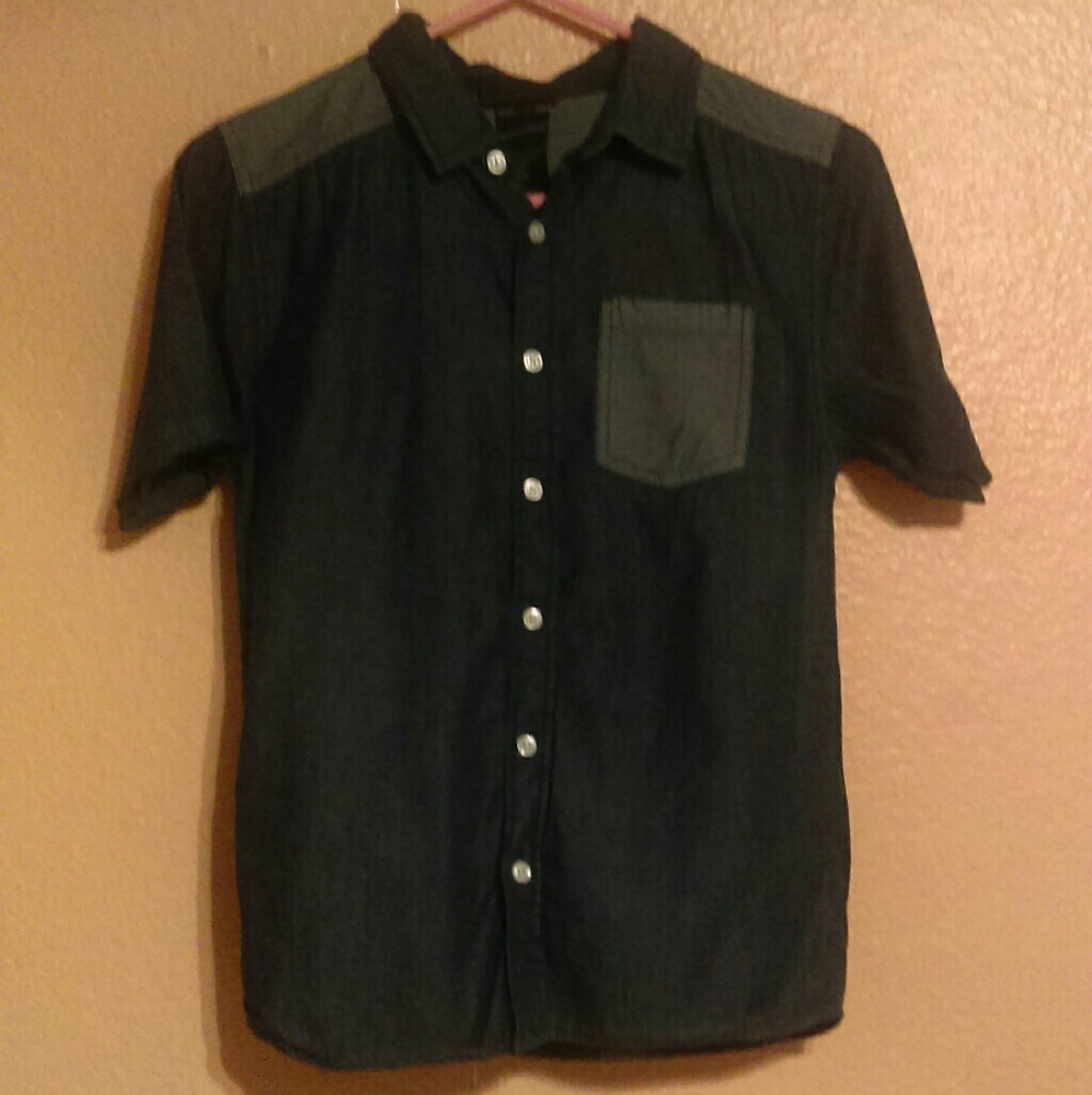Mick Mack blue, short sleeve button down shirt